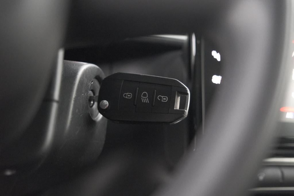 Citroen C3 puretech 82 you | apple carplay | climate control | stoelverwarm