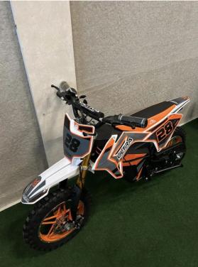 Nieuwe kinder crosser