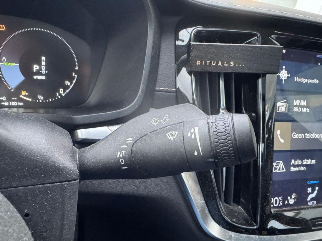 Volvo S60 2.0 t8 awd twin engine r-design