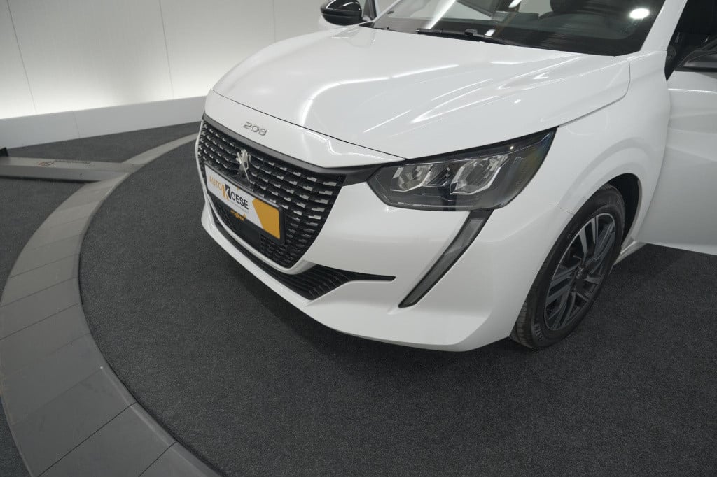 Peugeot 208 puretech 100 allure | adaptieve cruise control | camera | apple