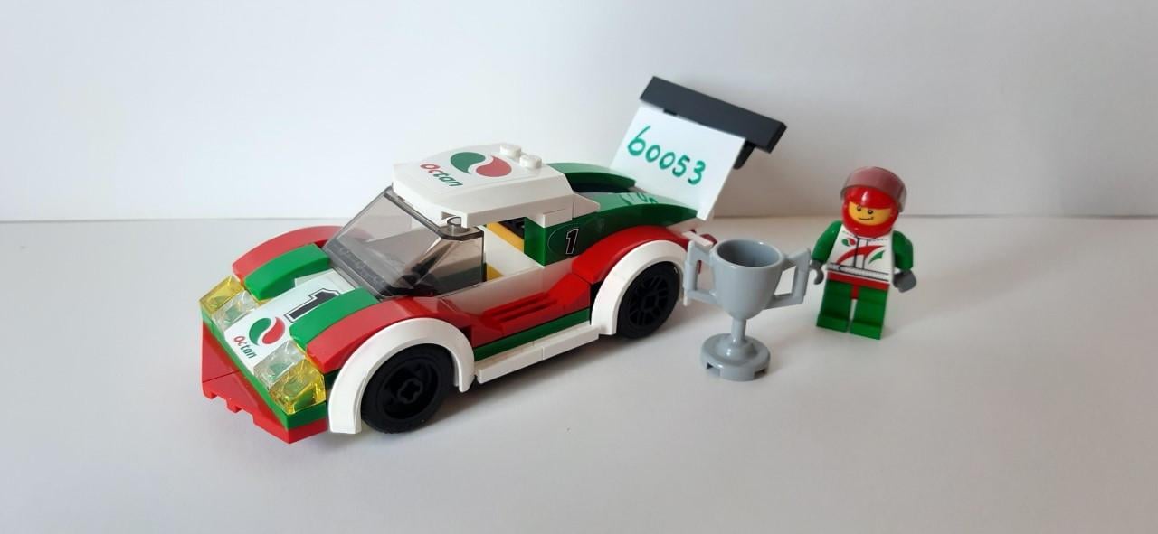 Lego 60053: racewagen Octan  Met autocoureur