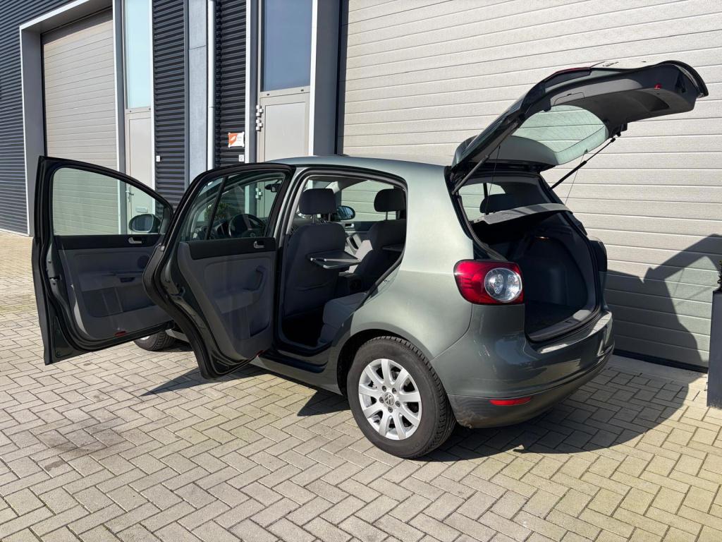 Volkswagen Golf Plus 1.6 fsi comfortline/clima/cruise control/lichtmetaal/