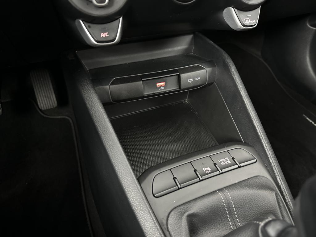 Kia Stonic 1.0 t-gdi mhev dynamicline