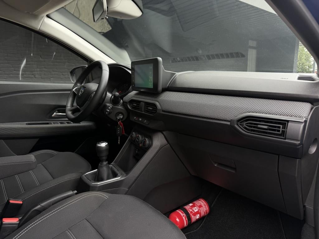 Dacia Sandero 1.0 essential