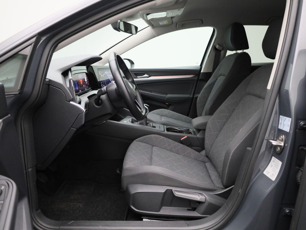 Volkswagen Golf 1.5 tsi | virtual cockpit | navigatie | dab | stoel/stuur v
