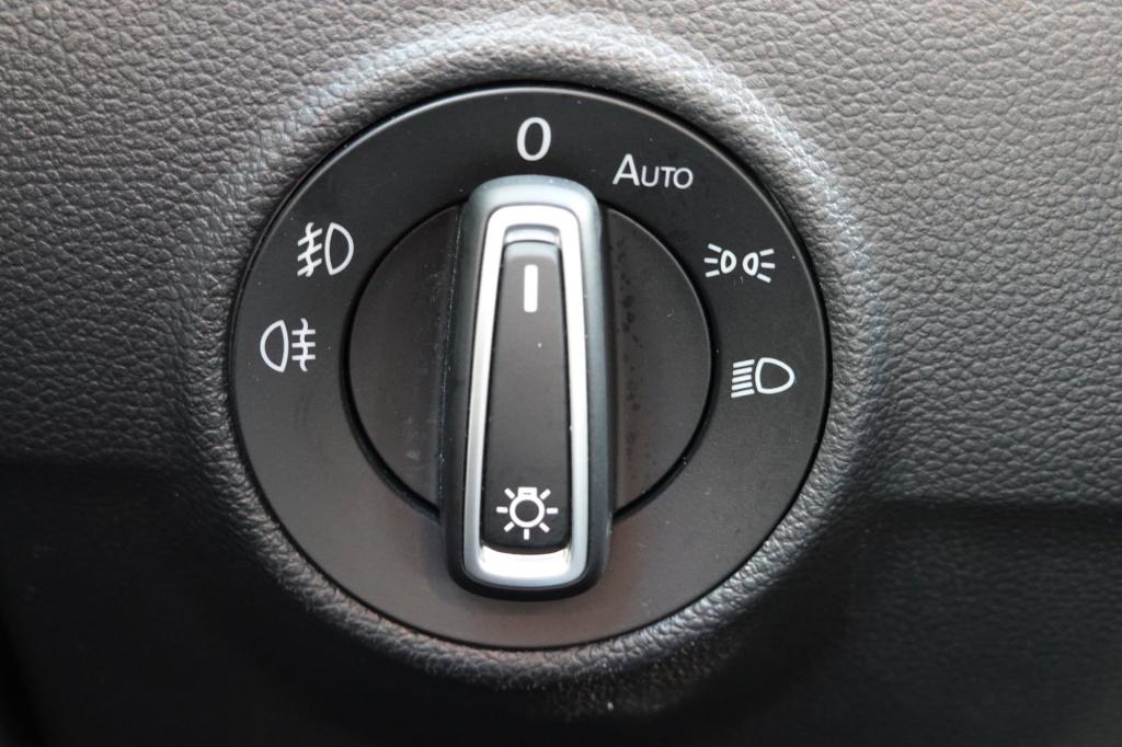 Volkswagen T-roc 1.5 tsi sport