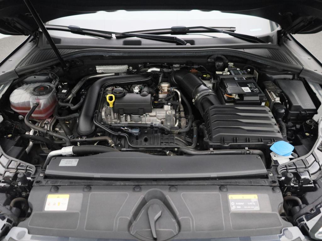 Audi A3 sportback 30 tfsi s edition | automaat | 2x s-line | vlak stuur | n