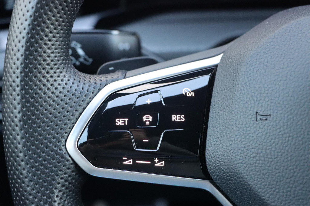 Volkswagen Golf 1.4 tsi ehybrid 245pk dsg6