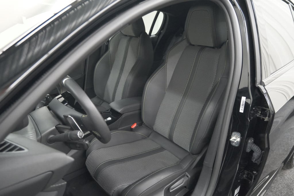 Peugeot 208 hybrid 136 e-dcs6 gt | 360 camera | adaptieve cruise control | 