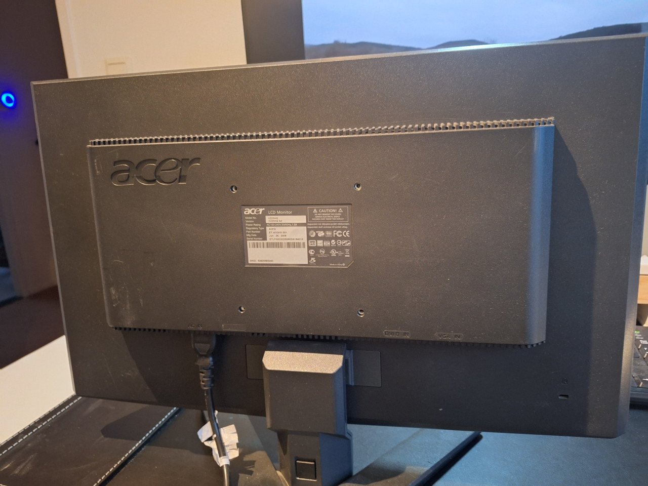 Te koop: Acer pc scherm en Dell laptop met dockingstation