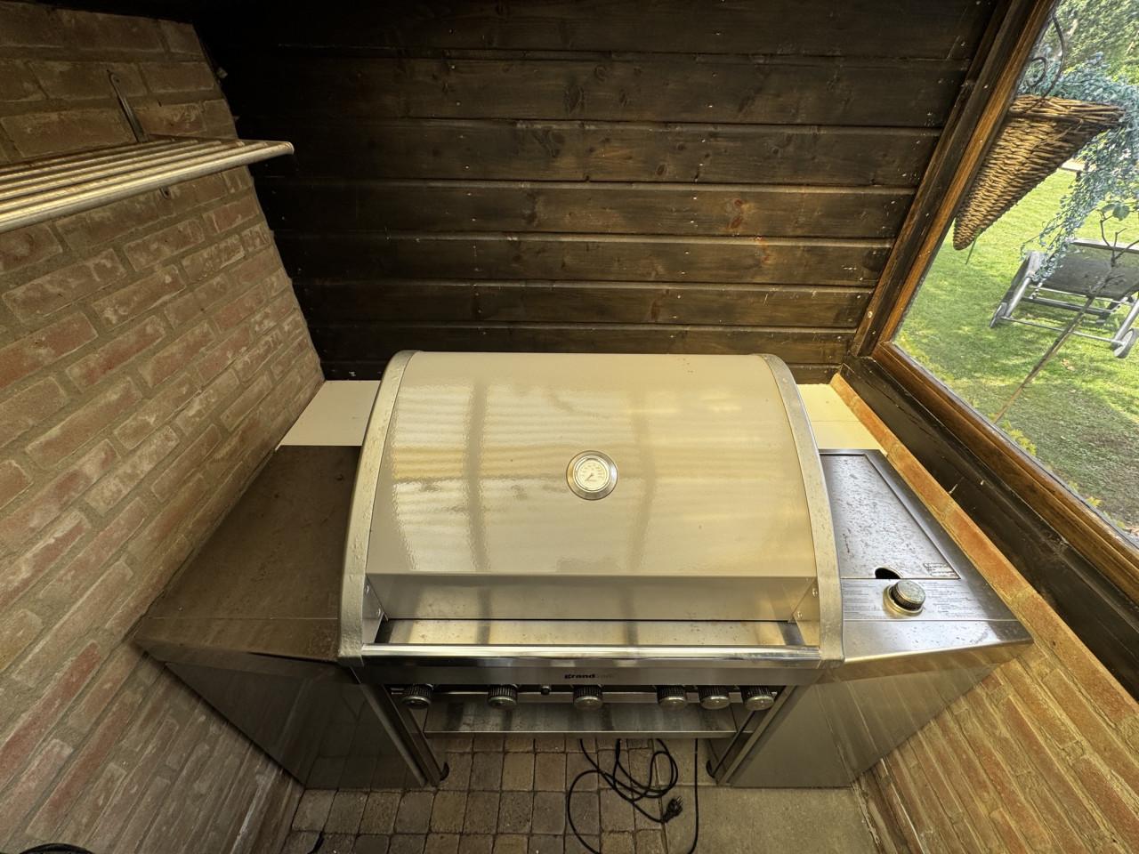 Barbecue Buitenkeuken op gas GRAND HALL G4