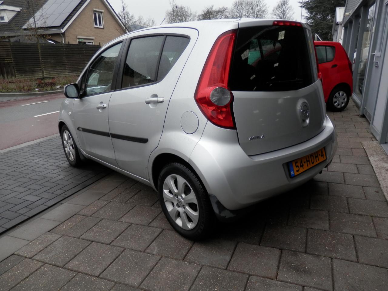 Auto Garant Biedt Aan: Opel Agila 1.2 Enjoy