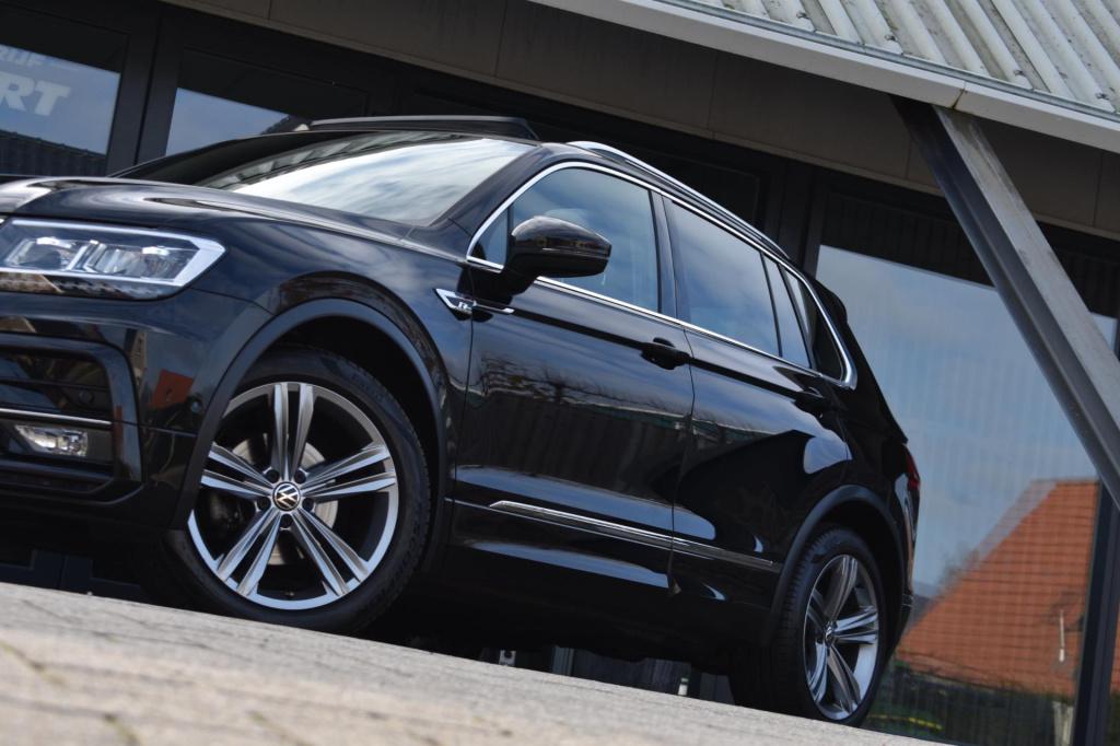 Volkswagen Tiguan 1.5 tsi act r-line | leder | pano | camera | nap | virtua