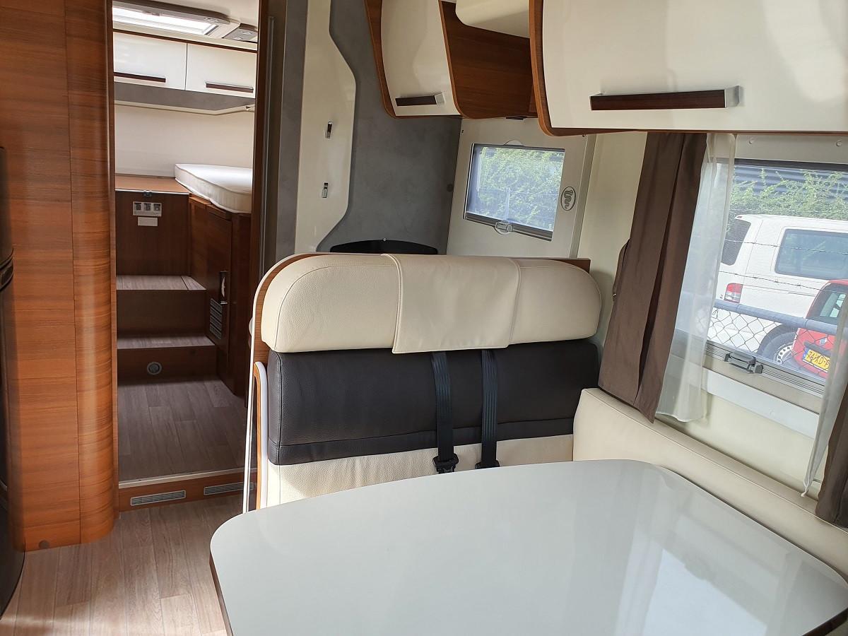Elnagh Baron 573 - Lengtebedden - 7,45 m.
