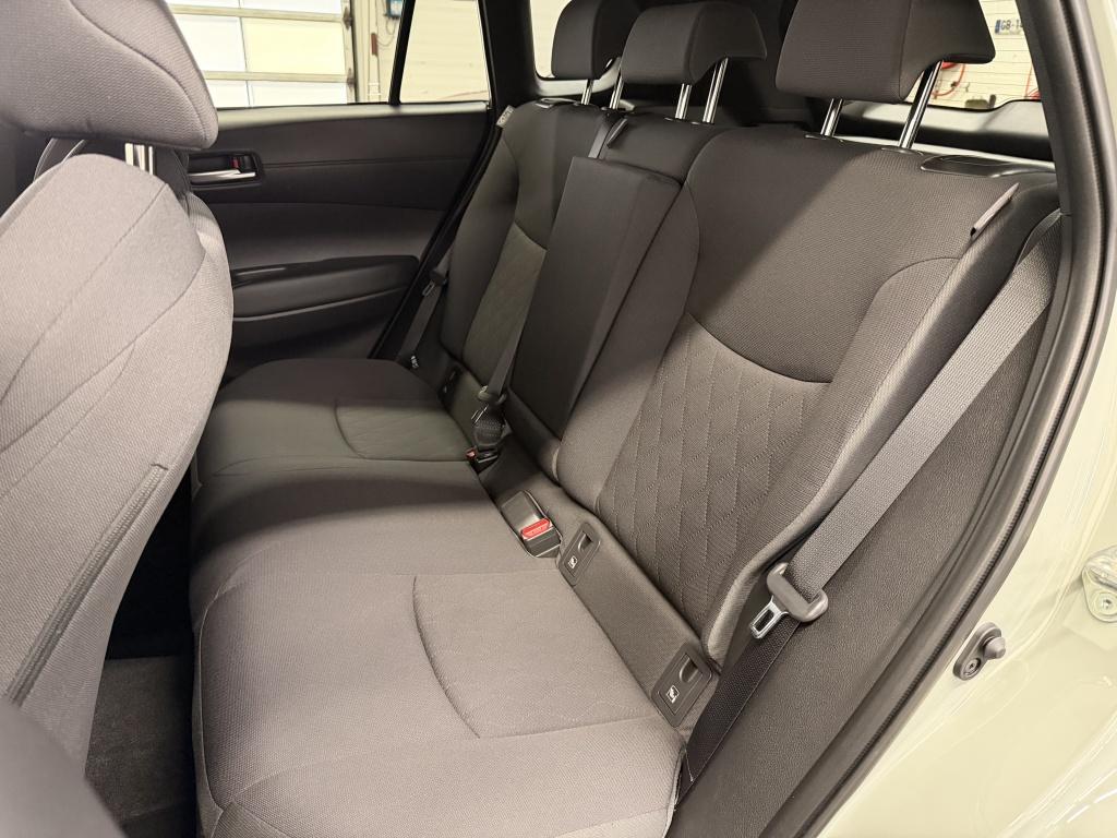 Toyota Corolla Cross hybrid 140 dynamic| adapt. cruise| stoel/stuur verw.| 