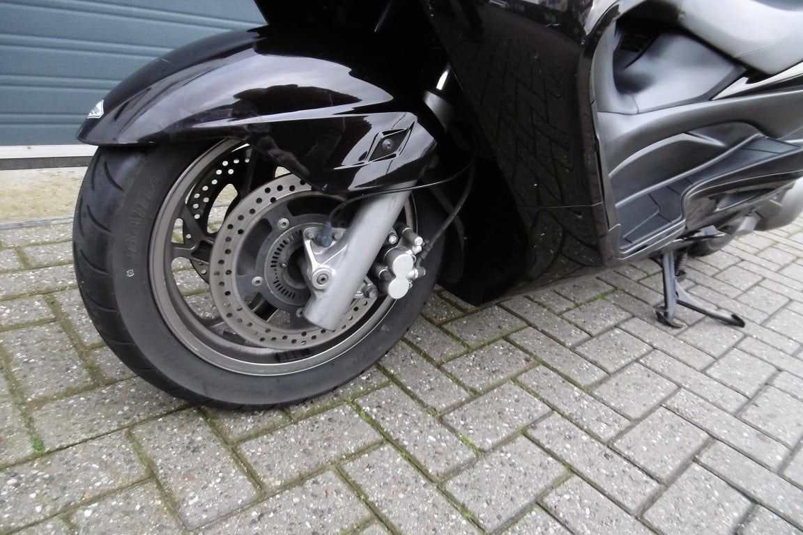 Suzuki AN400 Burgman uit 2013 met ABS, nette motorscooter, rijklaar €2795,-