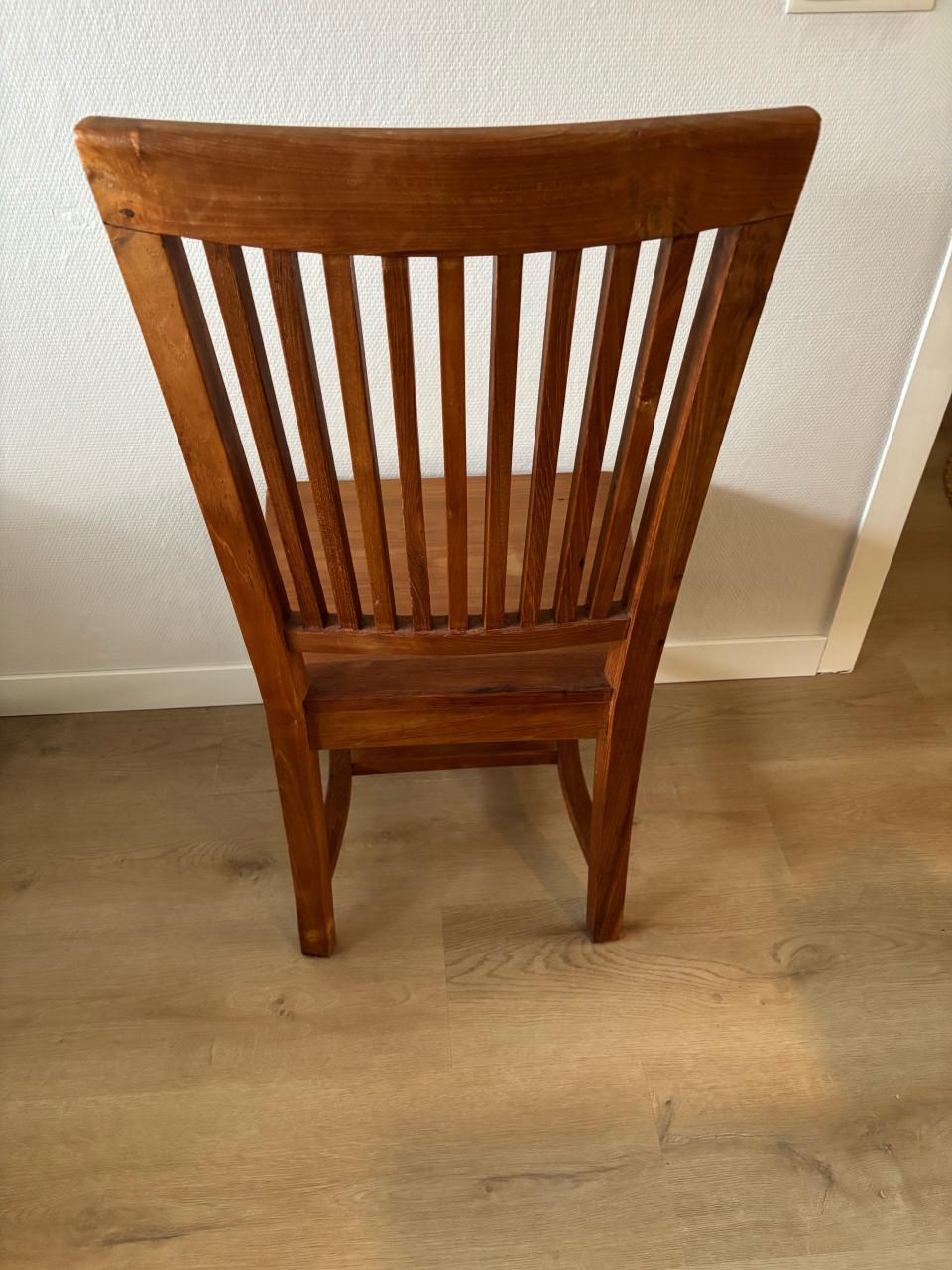 5 Teakhouten stoelen