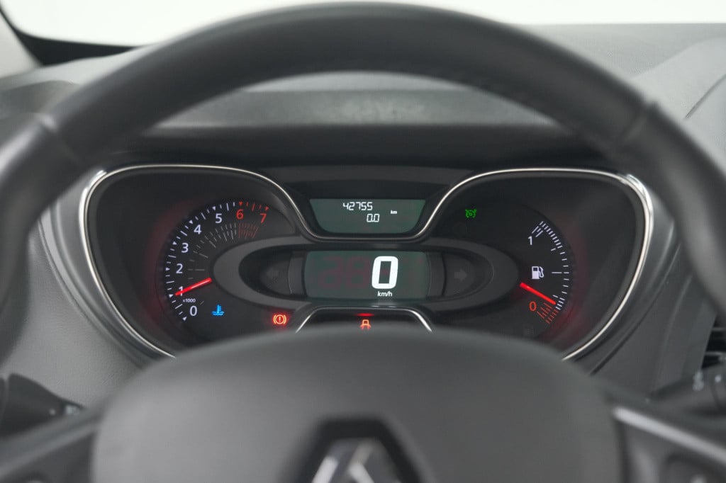 Renault Captur tce 90 intens | camera | dodehoekdetectie | navigatie | park