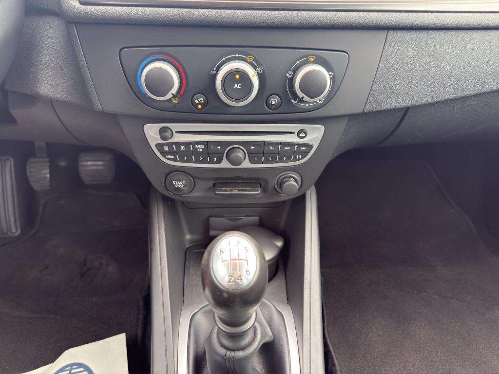 Renault Megane 1.6 expression lpg g3