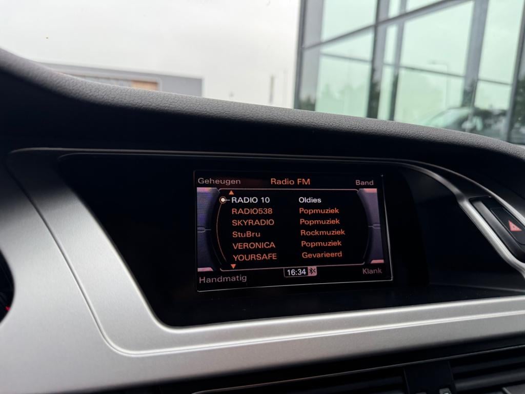Audi A4 avant 1.8 tfsi pro line s * trekhaak * clima * stoelverwarming * na
