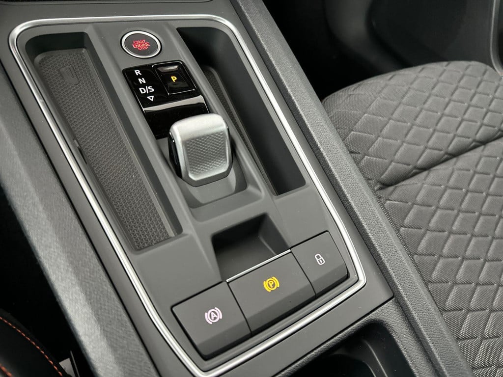 Seat Leon sportstourer fr phev first edition 1.5 tsi ehybrid 150kw / 204p