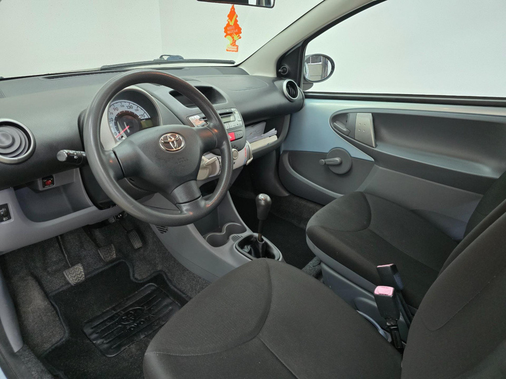 Toyota Aygo 1.0-12v