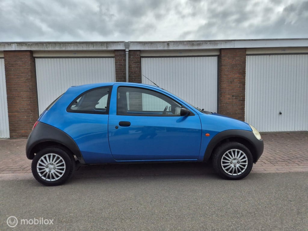 Ford KA 1.3 style / origineel nederlands