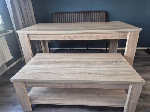 Eettafel salontafel met een eetbank