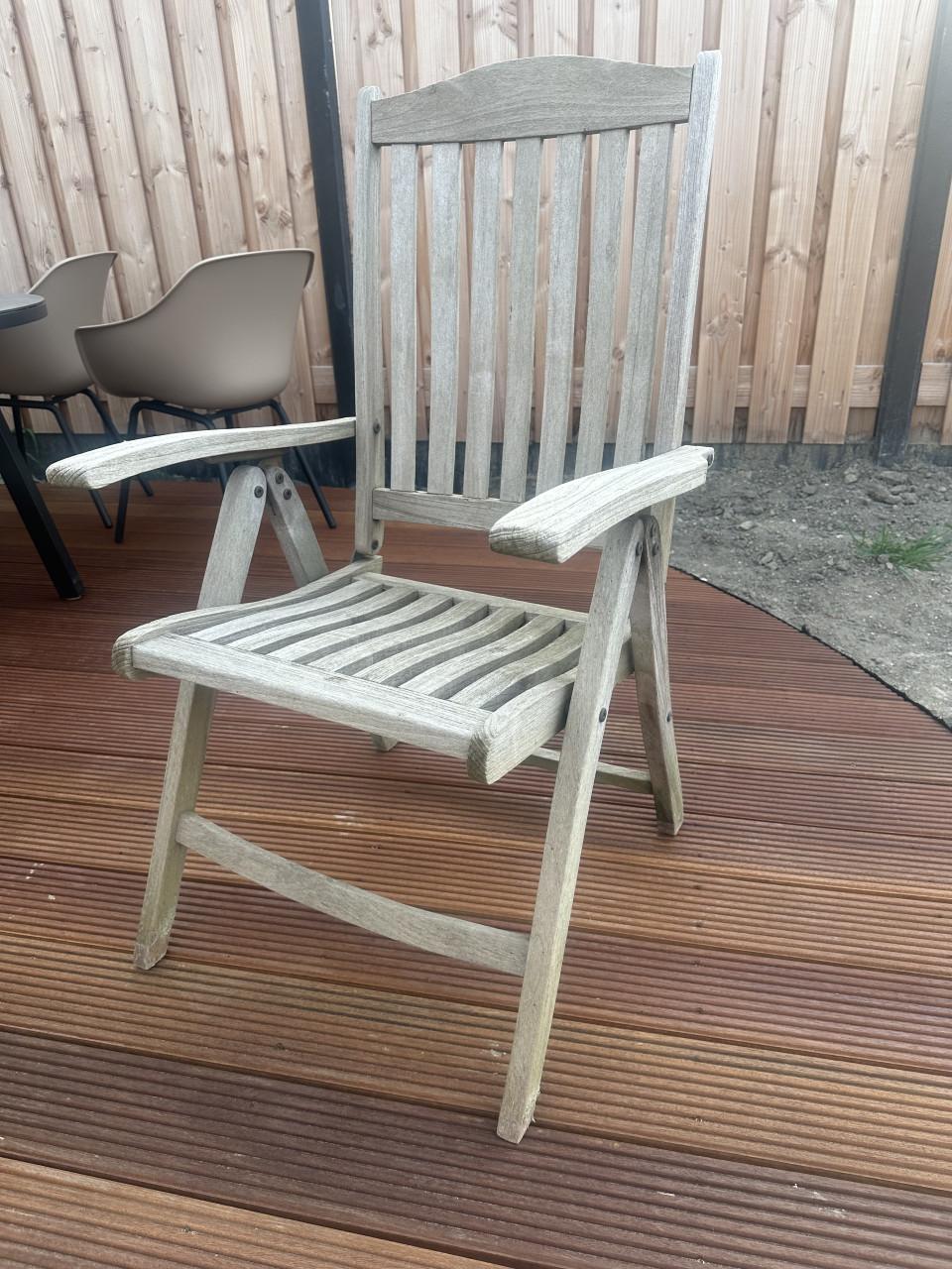Houten tuinset met 4 stoelen