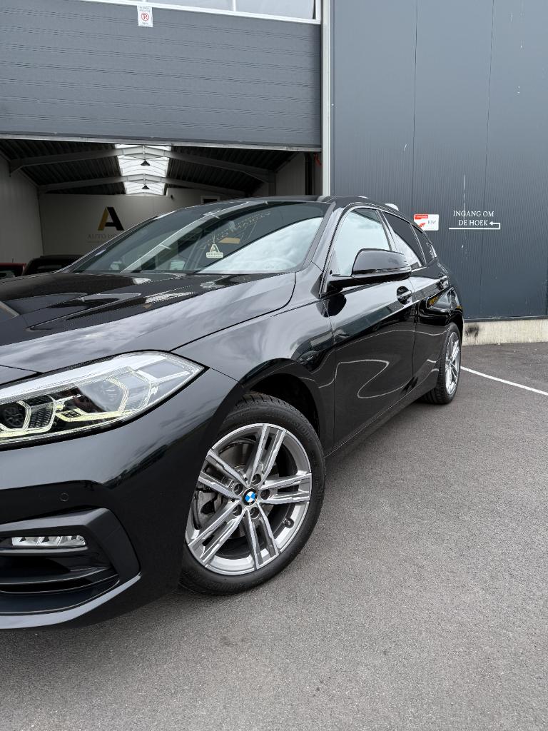 BMW 1 Serie 118i high executive - automaat