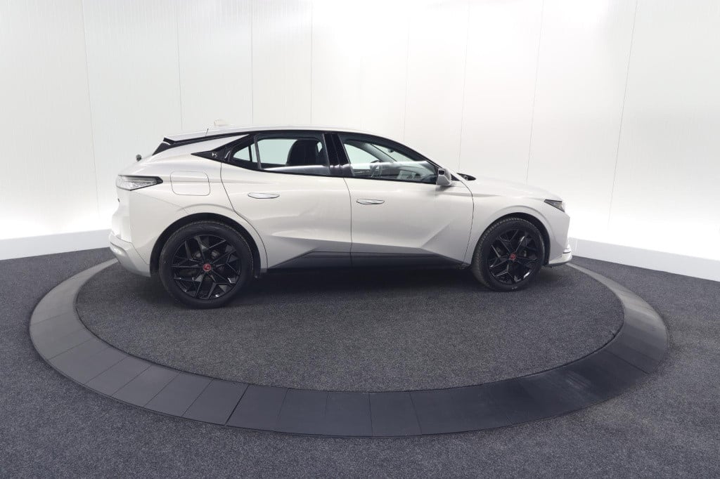 Ds Ds 4 puretech 130 eat8 performance line | camera | apple carplay | alcan