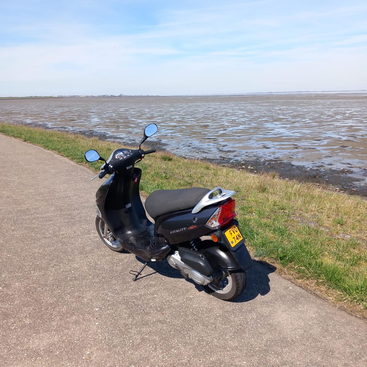 Kymco Vitality 4T scooter