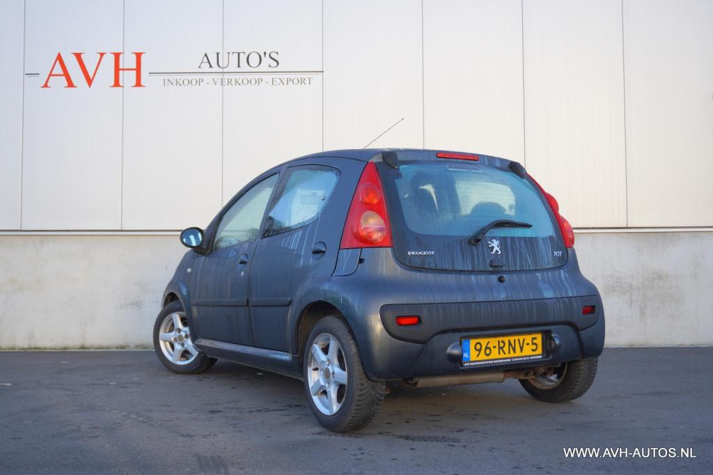 Peugeot 107 1.0-12v xs