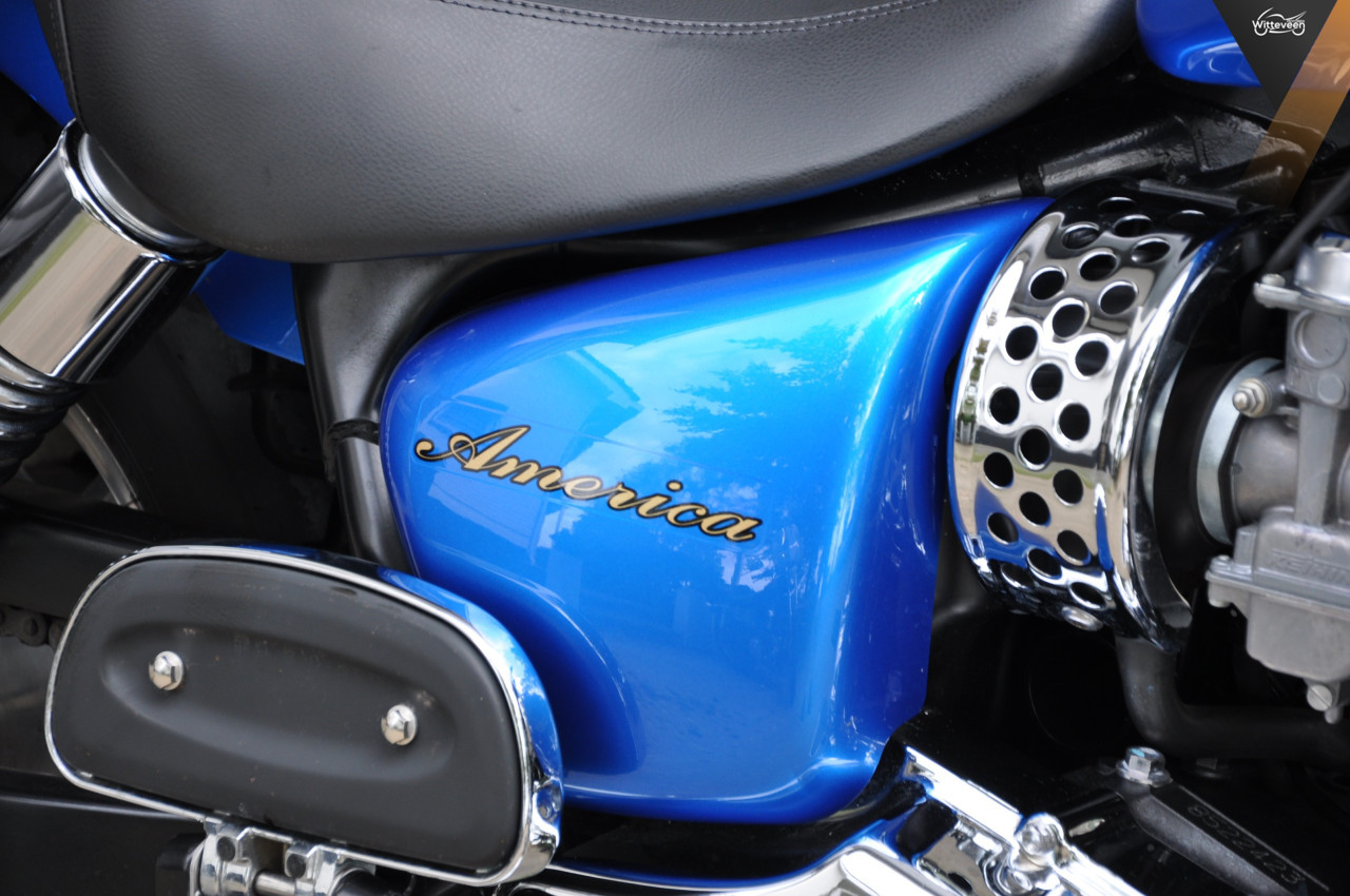 Triumph Bonneville America