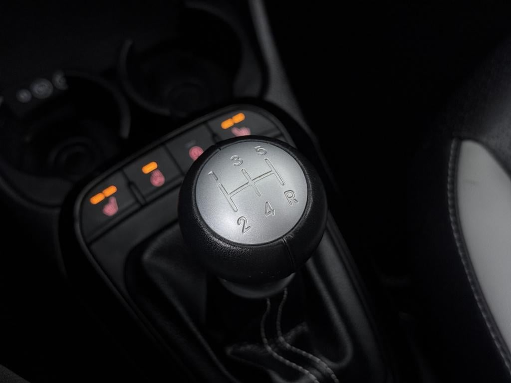 Kia Picanto 1.0 dpi gt-line | schuifdak | stuur-/stoelverwarming | climate 