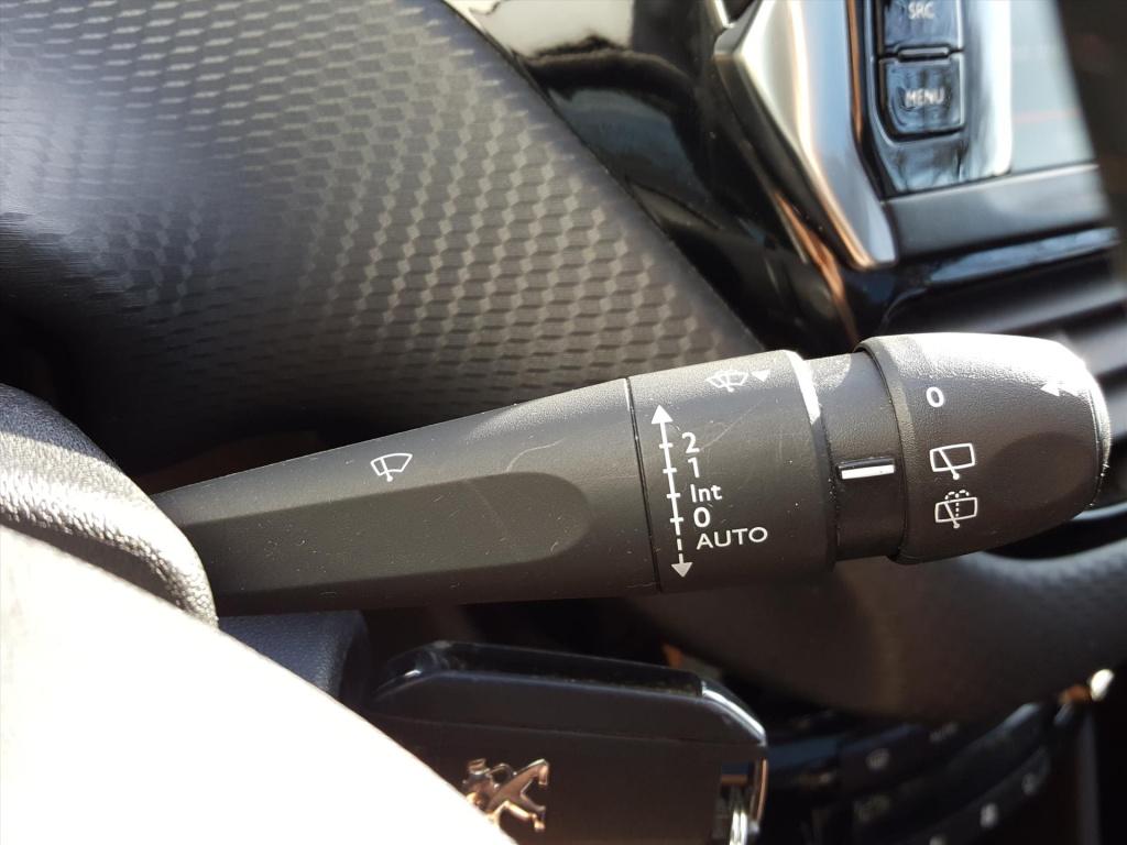 Peugeot 208 1.2 110pk gt-line apple carplay & android auto | achteruitrijca