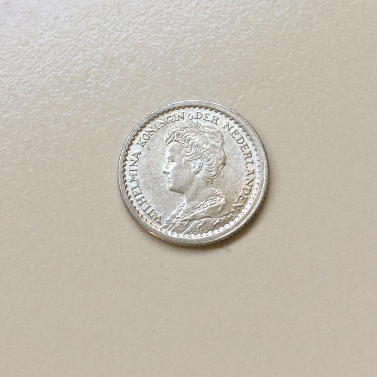 3 zilveren dubbeltjes Wilhelmina (10 cent 1903, 1914, 1918)