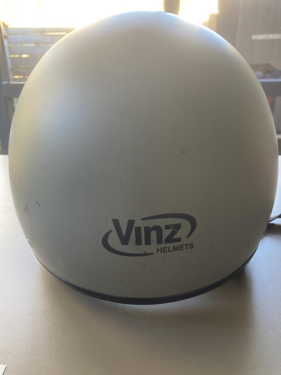 Vinz helm 55-56 cm