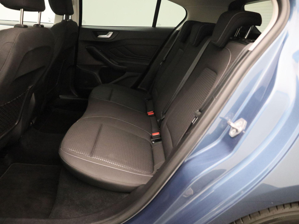 Ford Focus 1.0 ecoboost trend edition business navigatie - parkeersensoren 