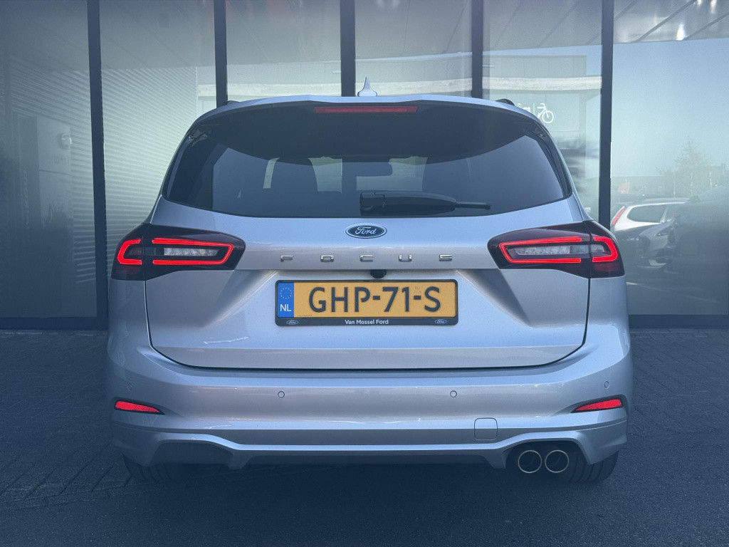Ford Focus wagon 1.0 ecoboost hybrid st line x | leder interieur | draadloo