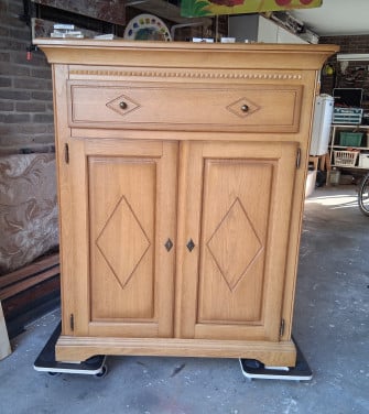 Eikenhouten Meidenkast serie Safir