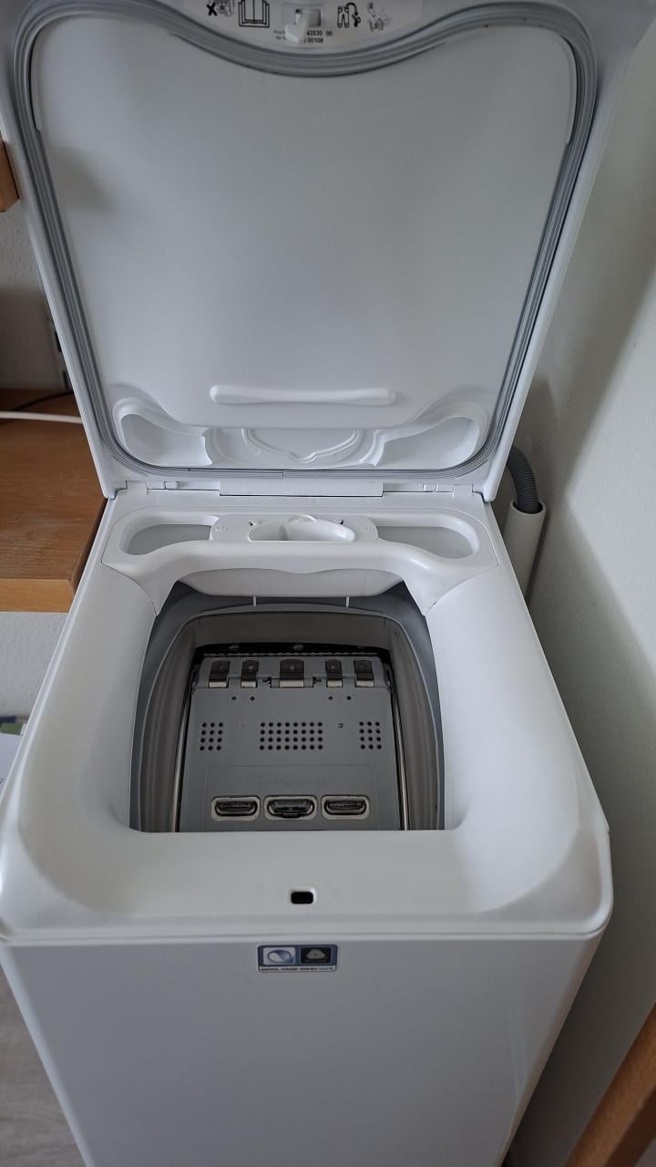 Wasmachine  AEG bovenlader