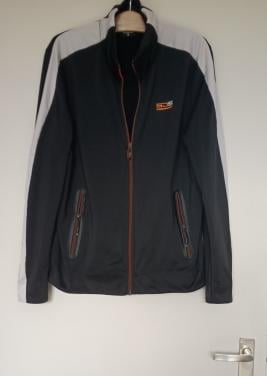 3 Herenjasjes, 2 sport- en een net model. Op te halen in Zierikzee.