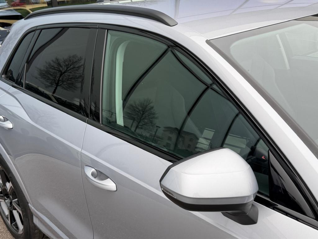 Audi Q3 35 tfsi 150pk s-tronic advanced | trekhaak | zwart optiek | dode ho