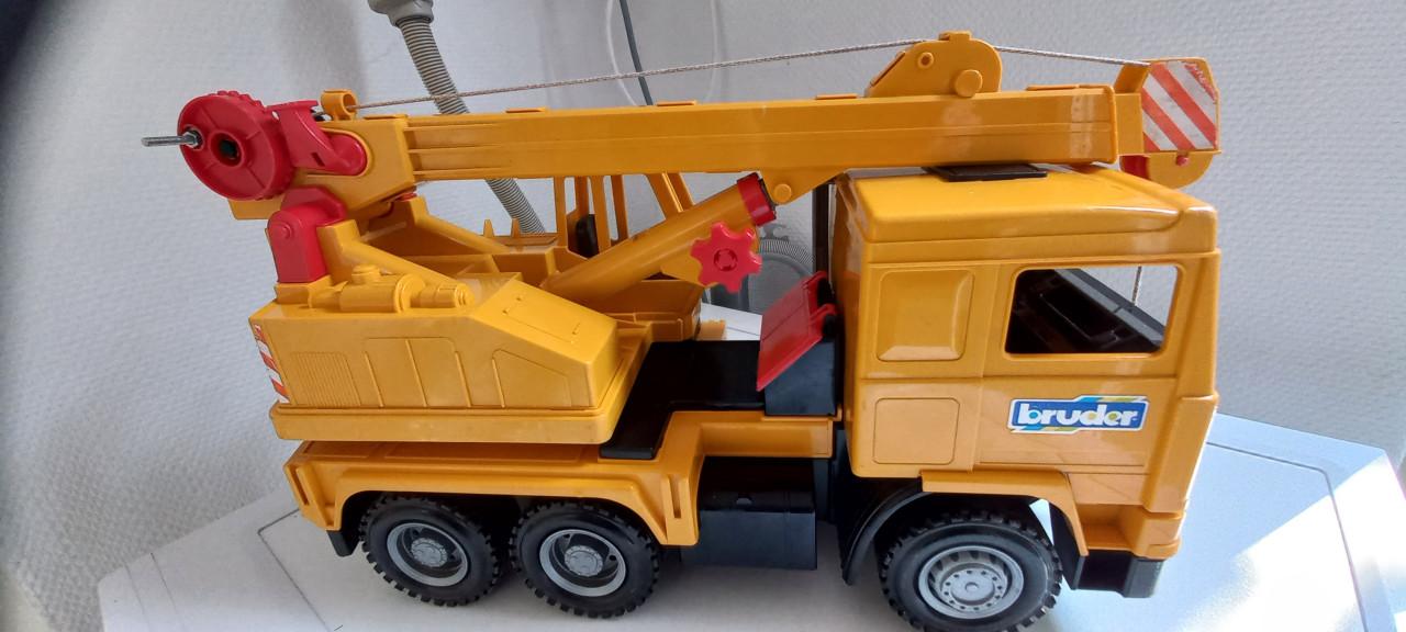 Bruder kraanwagen