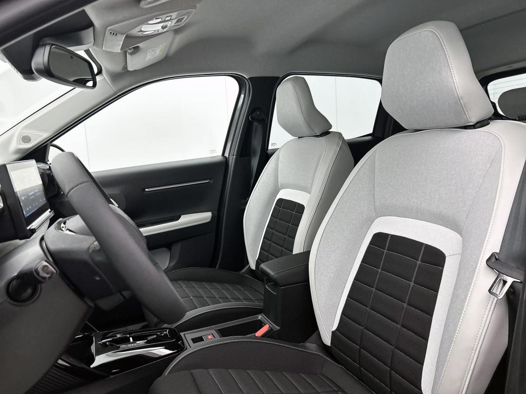 Citroen C3 hybrid 110pk automaat max | rijklaar | climate control | camera 