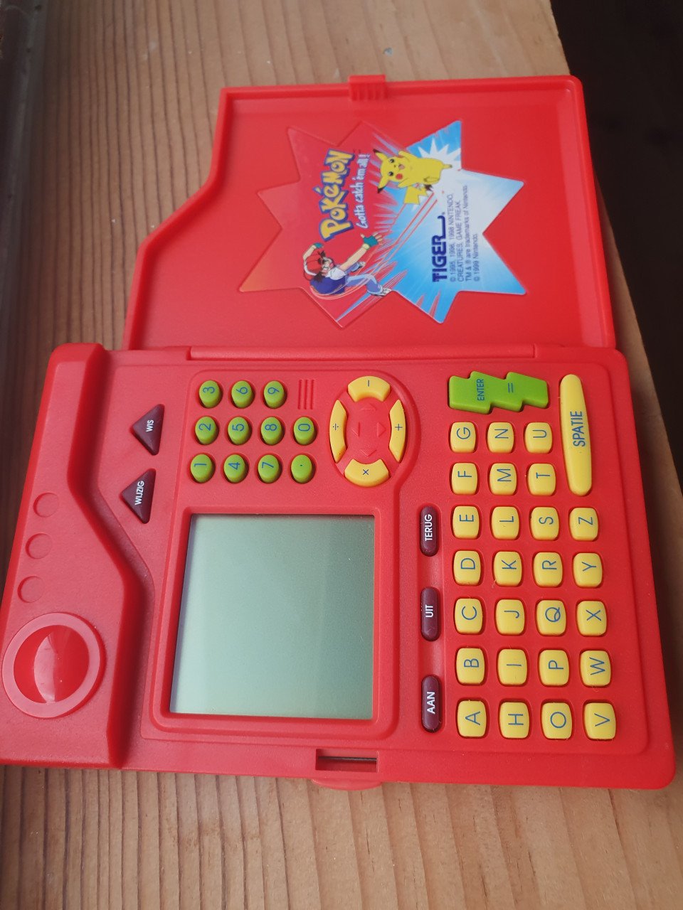 Pokemon pokedex 1999
