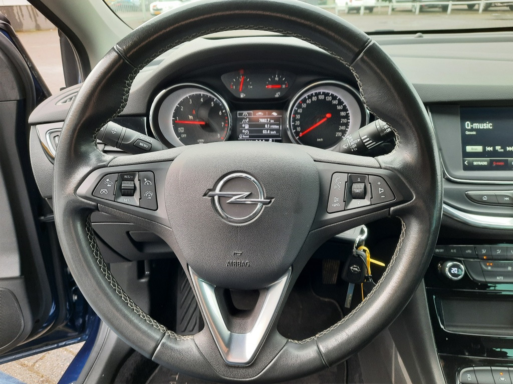 Opel Astra sports tourer 1.2 design & tech
