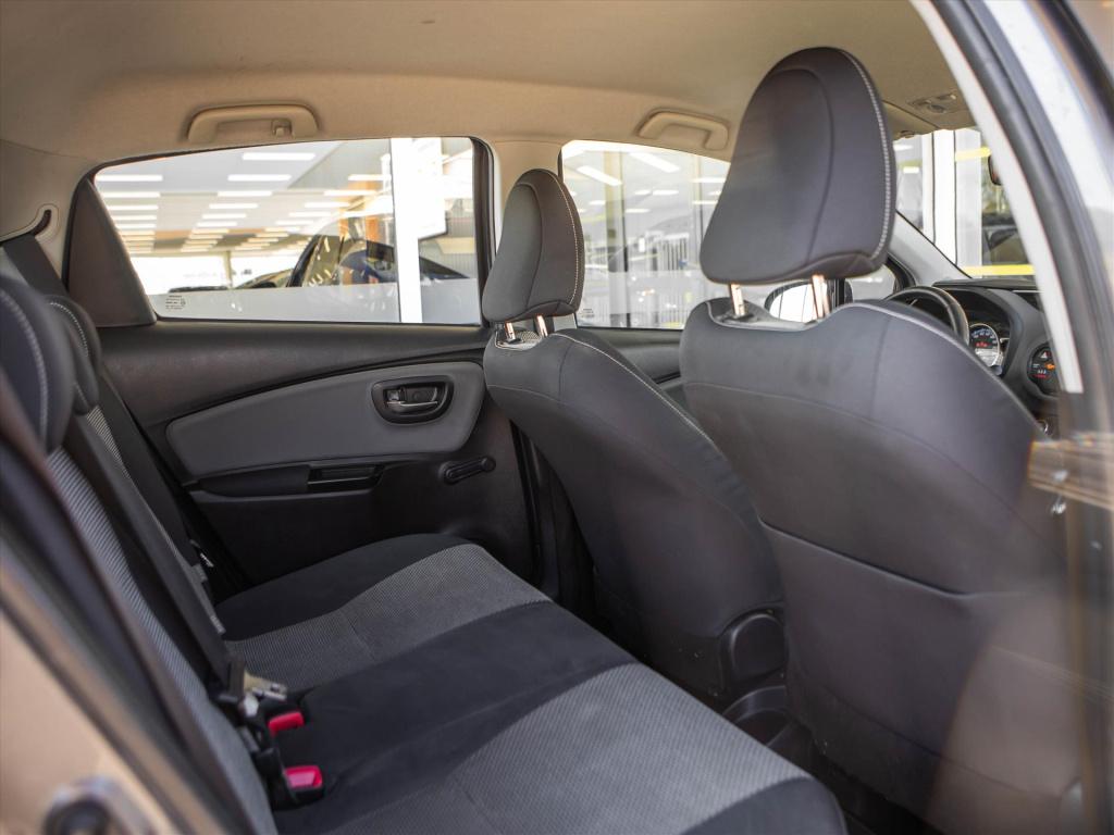 Toyota Yaris 1.5 hybrid comfort automaat