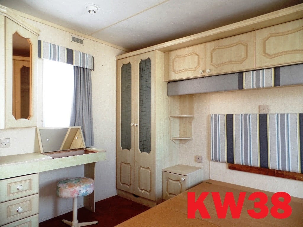 Willerby Granada met 2 slaapkamers, extra stahoogte, dubbel glas en CV
